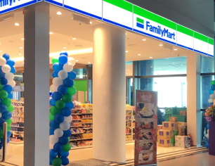 FamilyMart at KLIA Terminal 2 (klia2)
