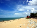 Pantai Cahaya Bulan
