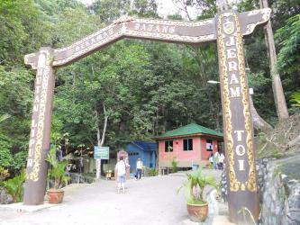 Jeram Toi Waterfalls