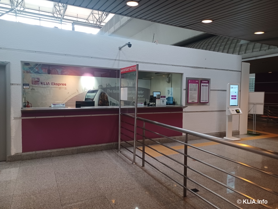 KLIA Ekpress / Transit Fare Gates